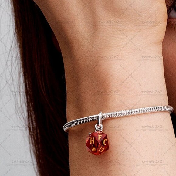 Pandora Stranger Things Hellfire Club Dice Dangle Charm - Picture 4 of 6